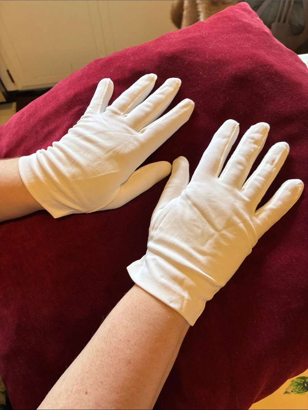 Vintage Cream Ladies Gloves